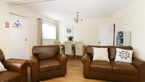 Smallcroft - Photo 2