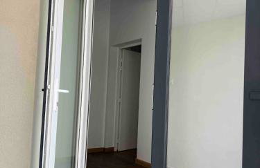 SYMPA 1 Bedroom 1BR Center of Reims Parking - Foto 17