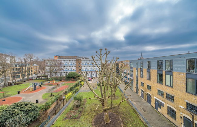 JOIVY Stylish flat between London Bridge - Photo 25