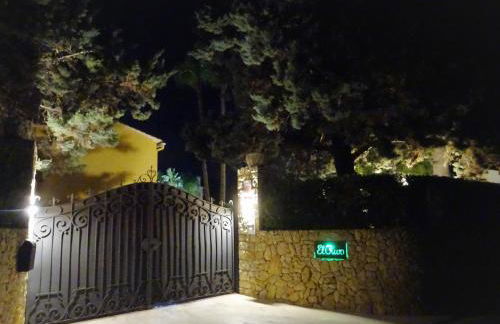 Villa with private pool and tennis court 150 metres from the sea-Villa el Olivo - Photo 77