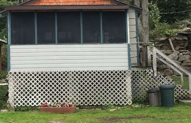 Riverbay Adventure Inn - Photo 11