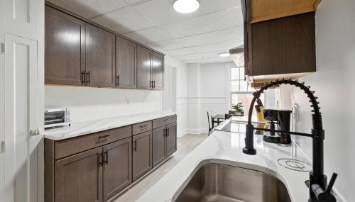 East 419I Modern Suite I Pool I Gym - Foto 3