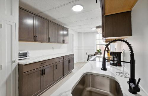 East 419I Modern Suite I Pool I Gym - Foto 3