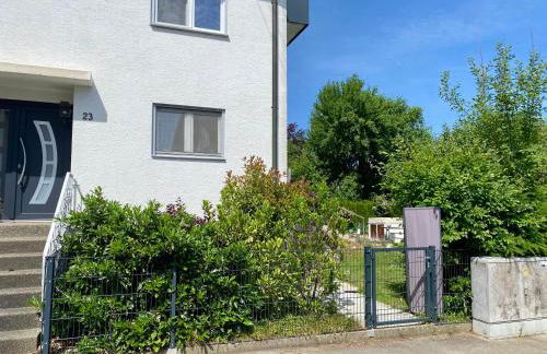 1,5 Zimmer Apartment in S-Bahn Nähe, 35 qm, max 4 Pers, zentral, private Terasse, Internet 250 MBit - Foto 2