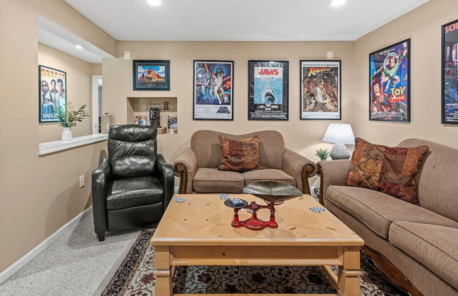 Alpine Serenity by Avantstay Beach Lake Access Theater Deck Playroom - Foto 16