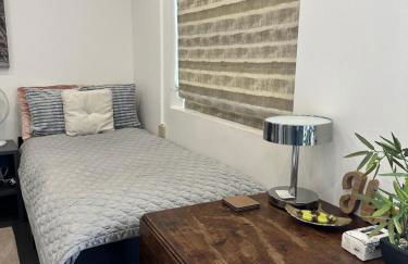 Modern flat in Egham by Royal Holloway University Royal Ascot and Windsor near Heathrow Airport - Foto 43