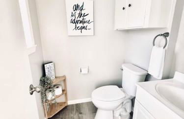 Entire 3 bedroom 1 and half bath home in Deer Park high speed wifi - Foto 15