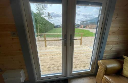 Pine Lodge Posh Glamping With Wood Fired Hot Tub & Big Lincolnshire Skies - Foto 15