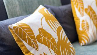 Elmcroft Apartment - 10 Mins Walk to Woking Town Centre - Foto 2