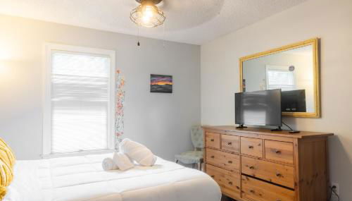 Pet-Friendly Beach Getaway, Relax by the Bay! - Foto 4