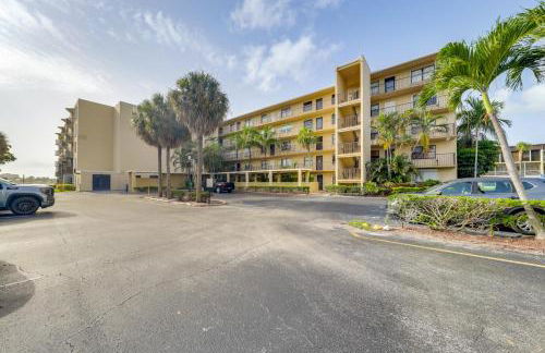 1 Mi to Lantana Beach Canal-View Condo with Pool - Foto 22