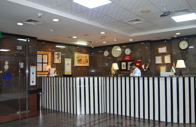 Sky Hotel Apartments - Foto 2