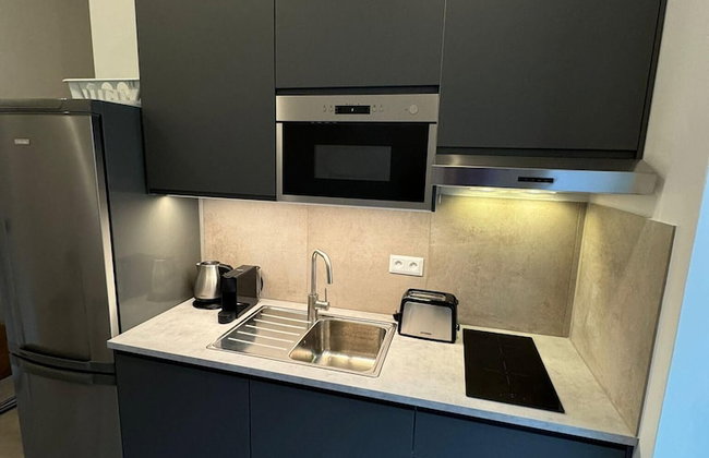 1 Bed Flat - Sleeps 2 - Pets - Smoking on Terrace - Foto 5