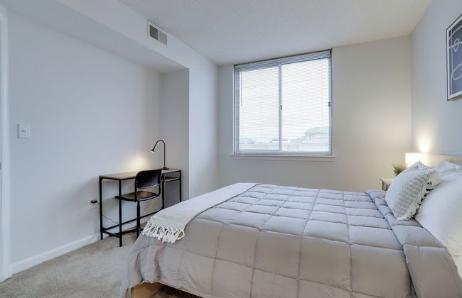 Apartments at the Heart of Arlington - Photo 31