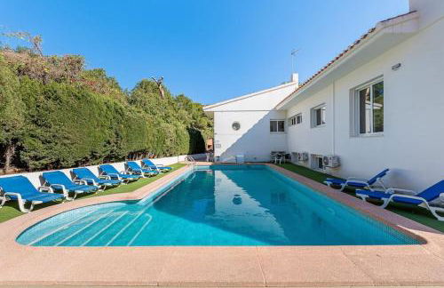 Entire Large Villa next to Award-winning beach - Foto 8