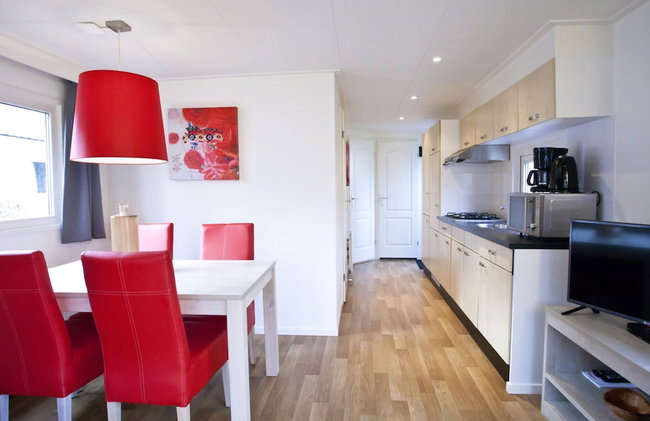 Well-kept Chalet in a Holiday Park, Adjacent to the Hoge Veluwe National Park - Foto 8