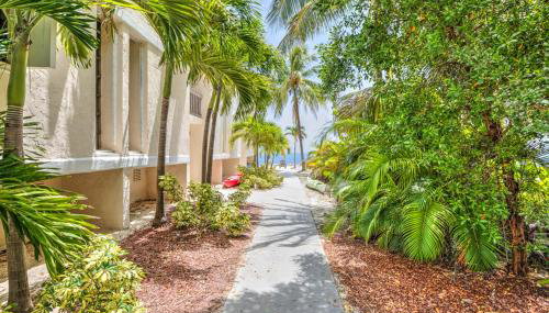 Beachfront Condo on Coco Plum Beach - Foto 3