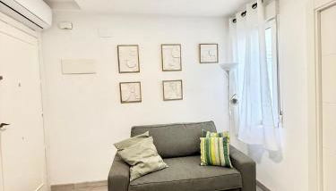 Metro Avenida de América 11 AMCH Hospedaje - Foto 1