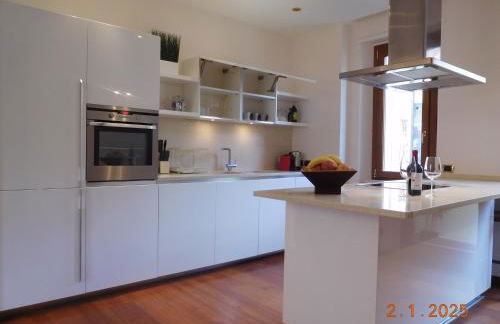 Vincent's Place, Vatican City - Foto 54