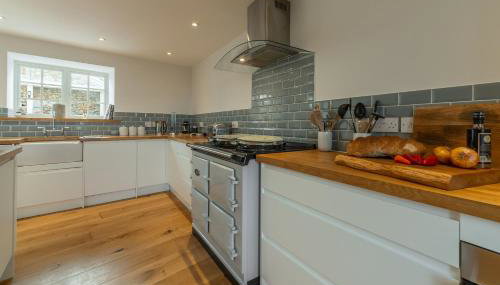 Barn Cottage 6 - Photo 4