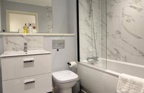 Superb Apt at the Marina - Foto 22