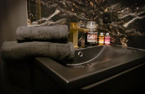 Suite 7 ème Art - CINE ROOM, Logement insolite - atypique - Foto 21