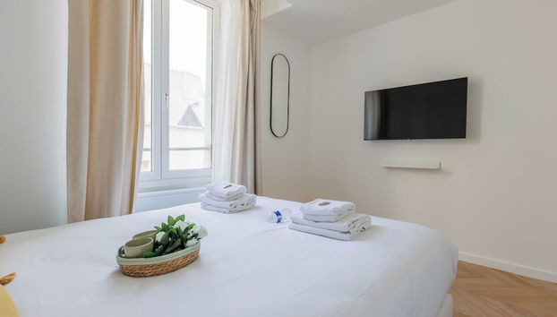 Renovated Studio rue du Roi de Sicile / Marais - Foto 5, Habitación