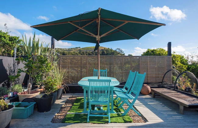 Wharetana Bay Villa with beach walkway - Foto 9