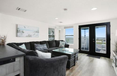 6 Bedroom plus Crows Nest with Beach View - Foto 11