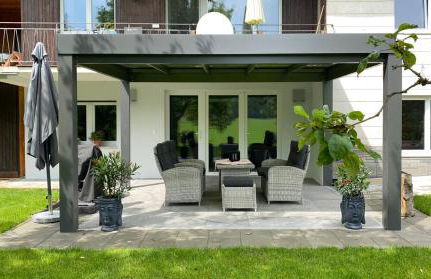 Tolles Apartment mit großer, überdachter Terrasse - Foto 1