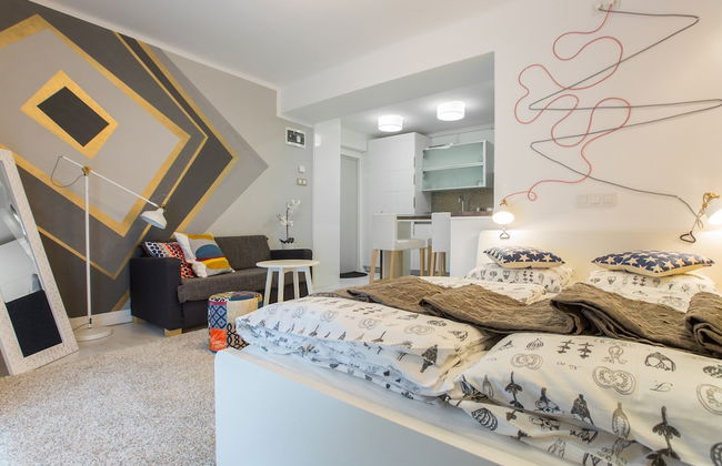 Witty Please & Bardot - Foto 1