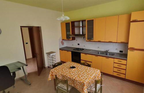 Wayne's house, a short walk to the waterfalls - Foto 7