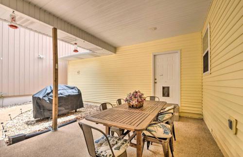 Holiday Island Home: Fire Pit & Boat Parking! - Foto 26