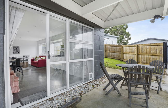 Bright 3-Bedroom Unit - WiFi & Parking - Photo 18