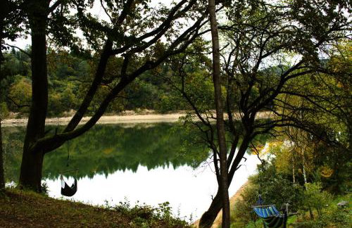 Brama Sanu - z prywatną linią brzegową Jeziora Solińskiego - pomosty - pontony - basen sezonowy - Foto 57