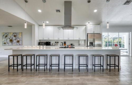 Modern and Spacious 3bdrm and 3 bath house with pool - Foto 5