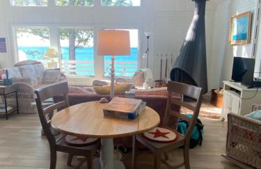 Sunset Serenity - INCREDIBLE HOME ON LAKE BLUFF! - Photo 25