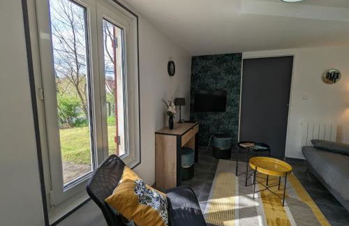 Maison en Berry avec jardin clos et terrasse - draps et ménage inclus - FR-1-591-408 - Foto 21