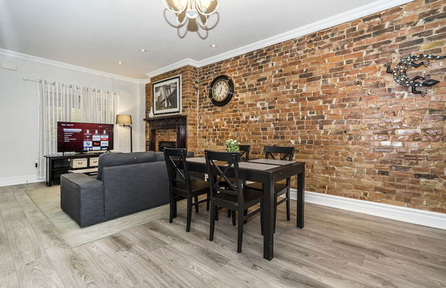 St Annes Suites - Photo 54