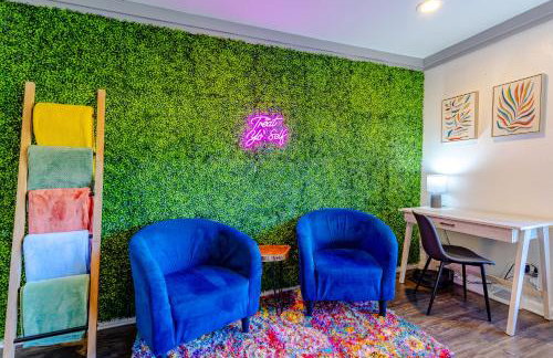 Brew City Game Room Fenced Yard 2 king beds - Foto 28