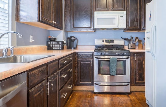 Cannabis Castle Historic Home in Baker District - Foto 30