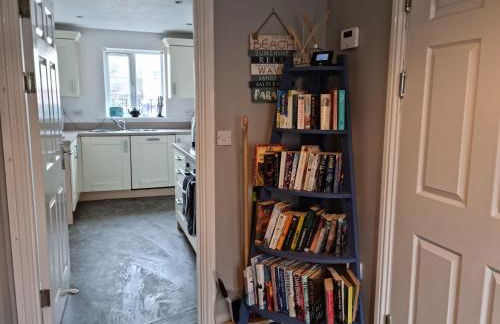 Sea Escape The Tardiis Beachfront location Aberavon beach Sea Views Driveway parking - Foto 24