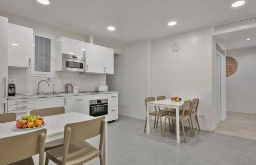 Stay Together Barcelona Apartments - Photo 52