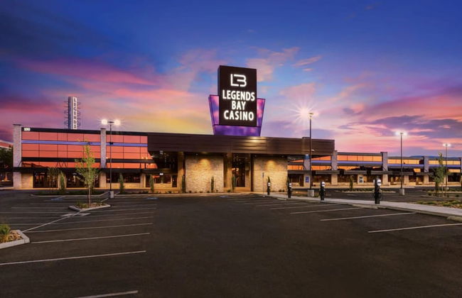 DT Reno - Classy Vacation Home w Backyard Patio - Foto 39