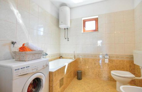 Five-Bedroom Holiday Home In Blato Na Cetini - Photo 34