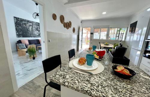 GATU Villa Serena piscina privada mayores de 25 años y familias - Foto 26