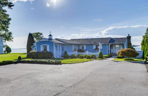 Pool and Stunning Water Views Kent Island Home! - Foto 2