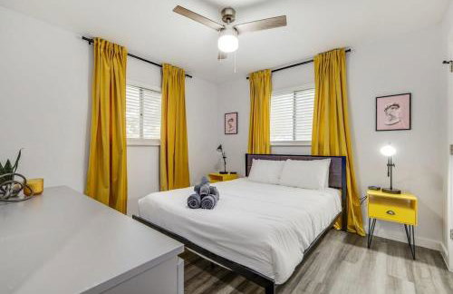 Upscale 3BR 2B Cozy Home with Pool & Grill - Foto 20