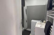 Le 35 Liberté-Spacieux appartement avec balcon et local vélos-Centre Commercial Polygone Béziers - Foto 6