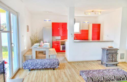 Ema Holiday Home - Foto 26